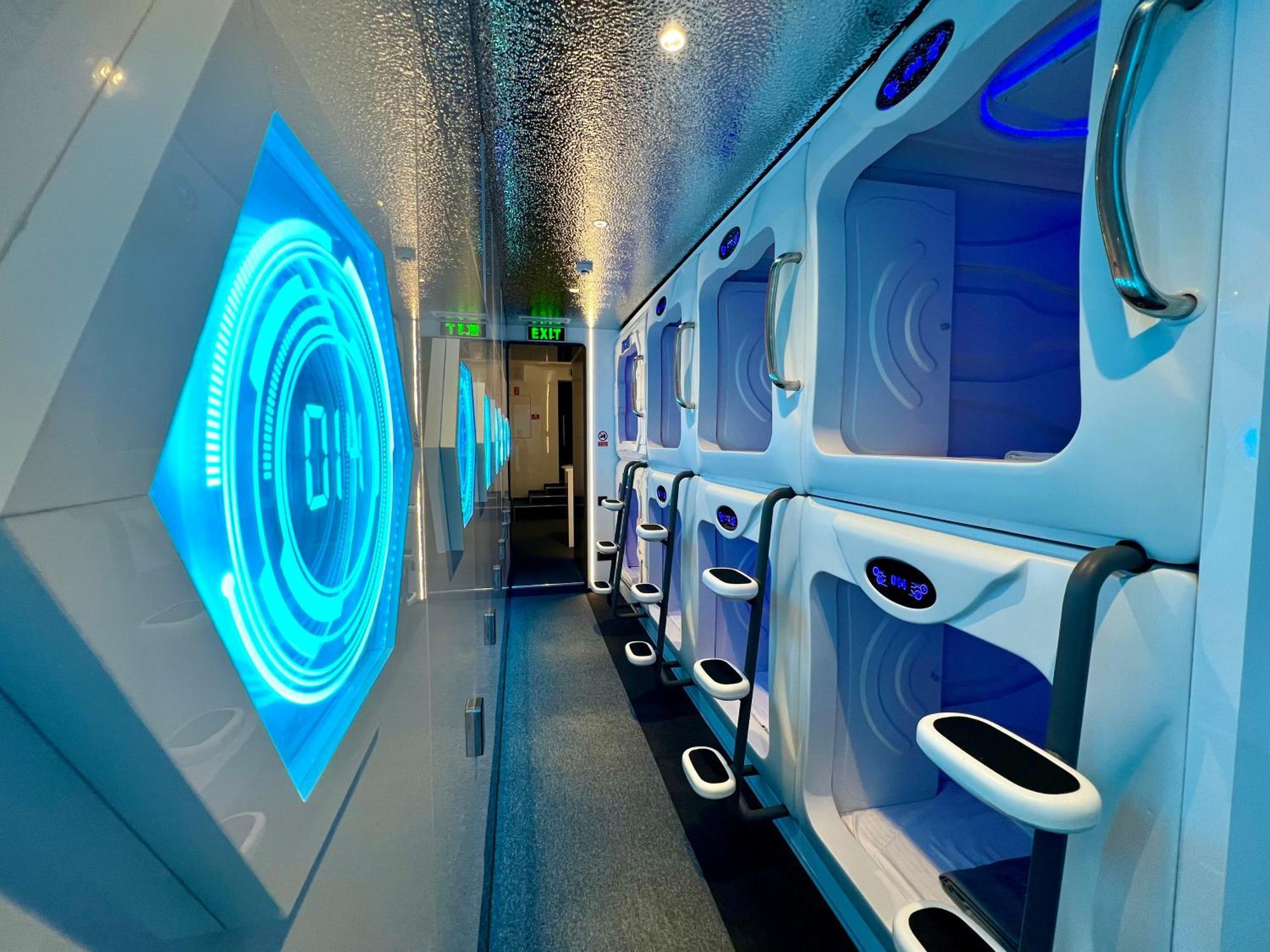Galaxy Inn Luxury Hostel In Center يريفان المظهر الخارجي الصورة