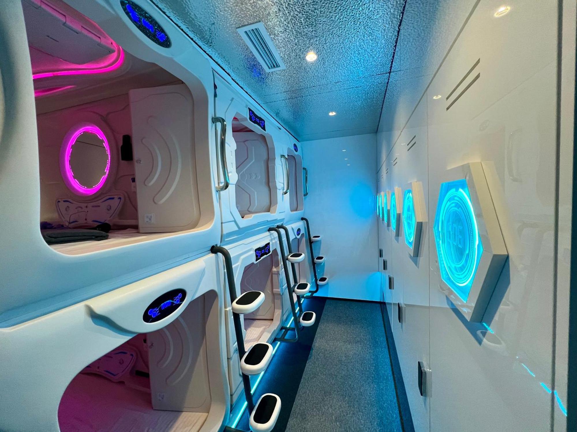 Galaxy Inn Luxury Hostel In Center يريفان المظهر الخارجي الصورة